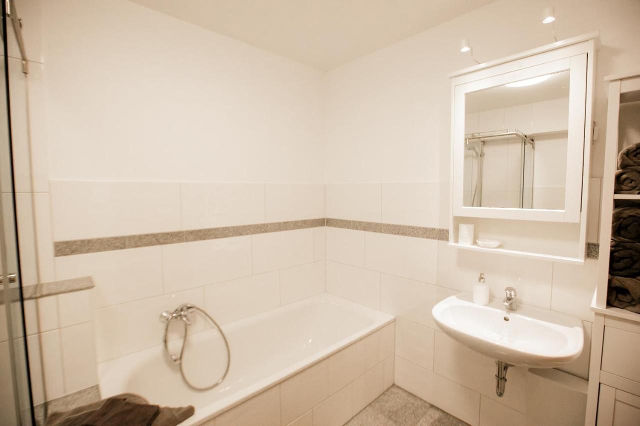 Bonquartier - Gross & Stylisch - Zentral & Komfortabel Siegburg Bagian luar foto